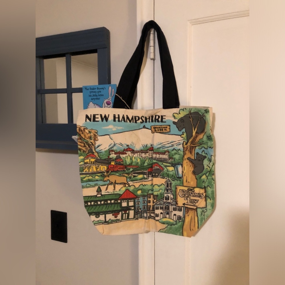 New Hampshire Scenic Canvas Tote in Green, Tan, Black